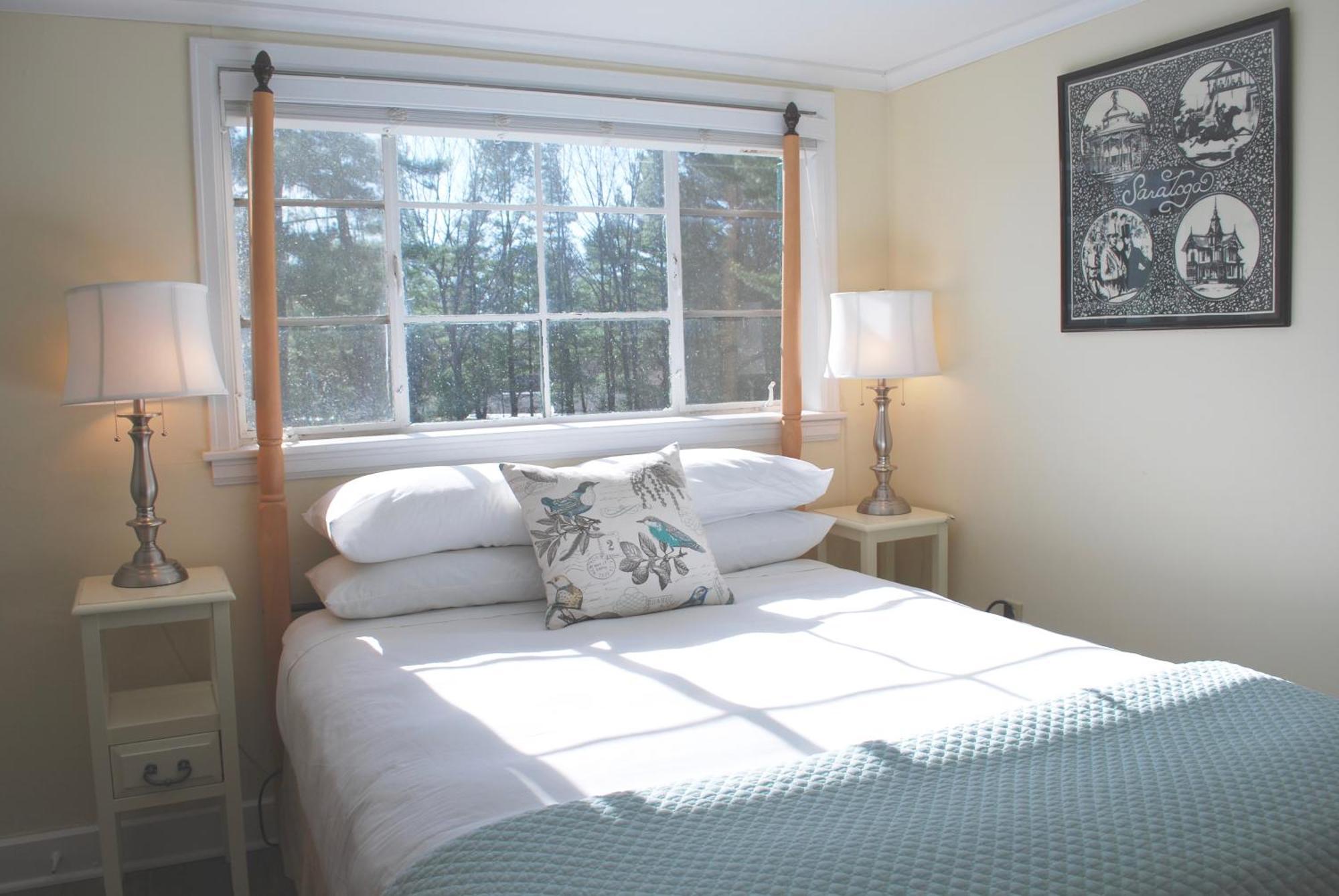 Anne'S Washington Inn (Adults Only) Saratoga Springs Room photo