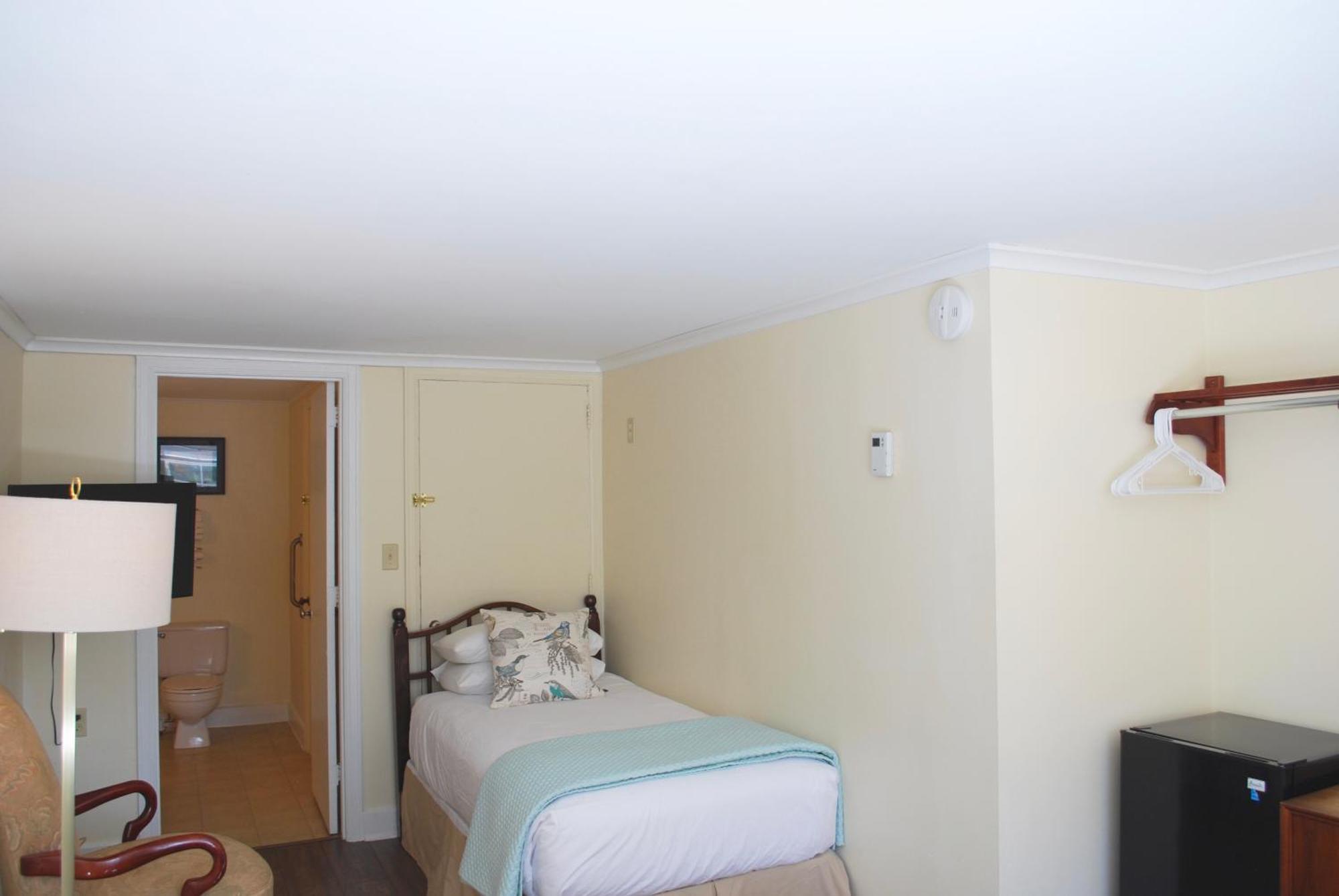 Anne'S Washington Inn (Adults Only) Saratoga Springs Room photo