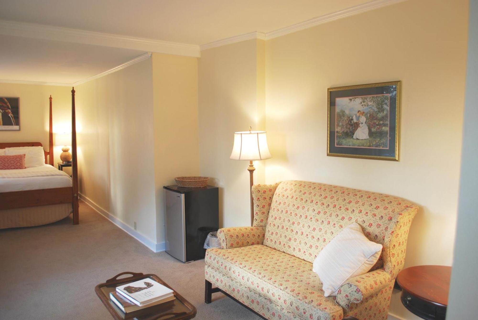 Anne'S Washington Inn (Adults Only) Saratoga Springs Room photo