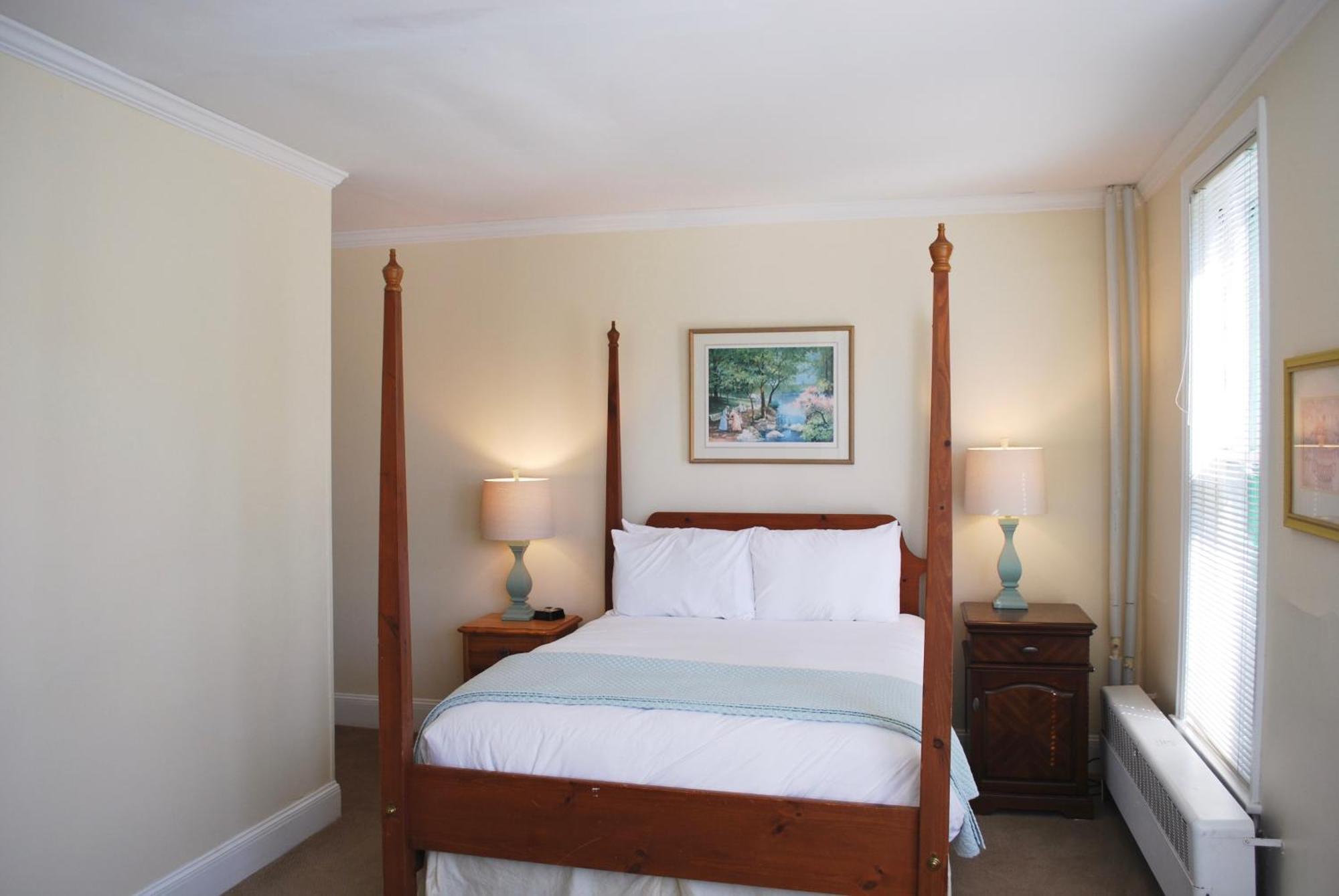 Anne'S Washington Inn (Adults Only) Saratoga Springs Room photo