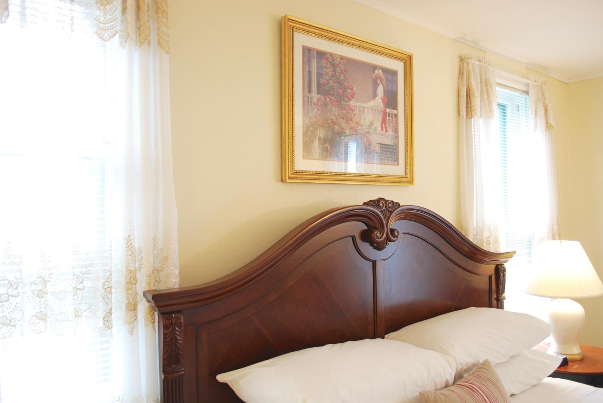 Anne'S Washington Inn (Adults Only) Saratoga Springs Room photo