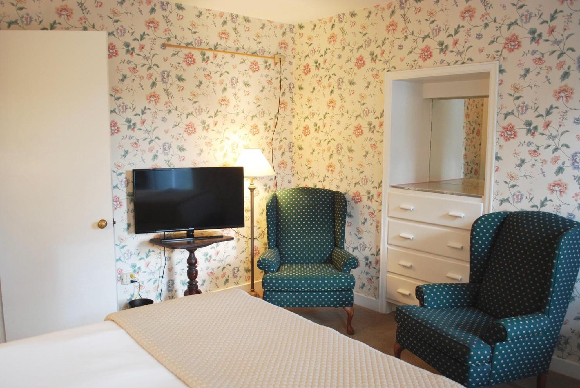 Anne'S Washington Inn (Adults Only) Saratoga Springs Room photo