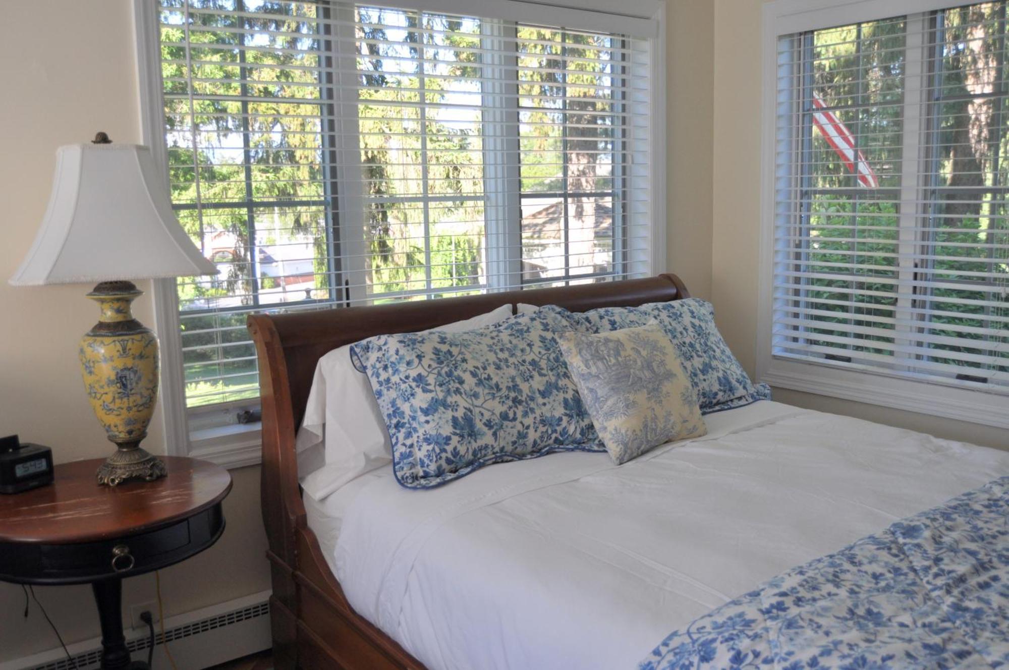Anne'S Washington Inn (Adults Only) Saratoga Springs Room photo