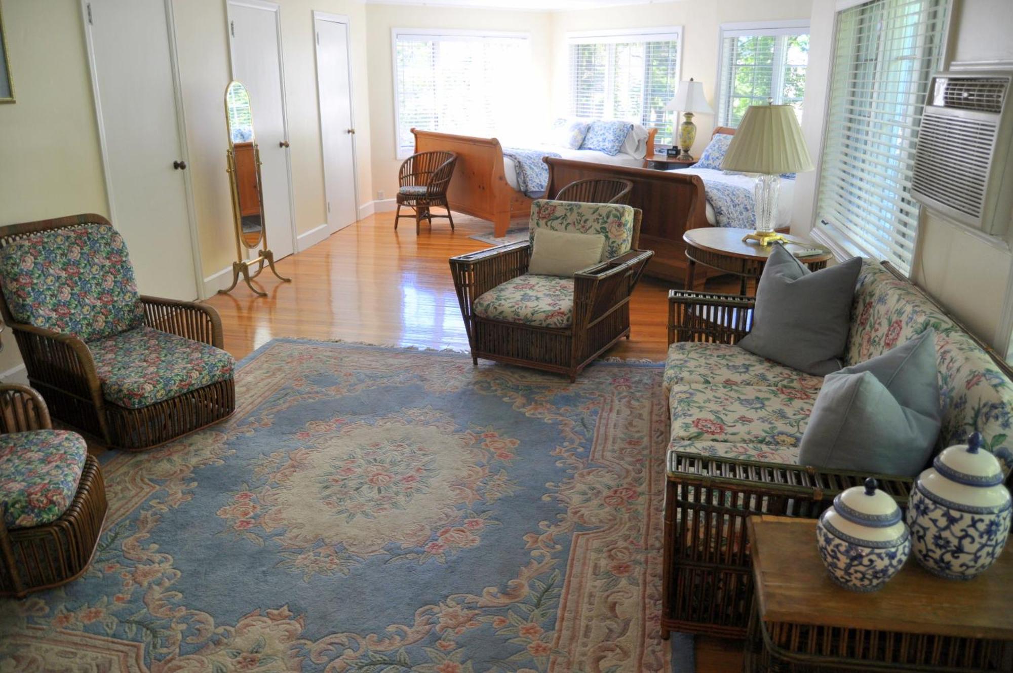Anne'S Washington Inn (Adults Only) Saratoga Springs Room photo